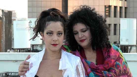 תמונת מופע: דוקוסינימה- "ספק ילדה ספק אישה"- סרט ומפגש יוצר